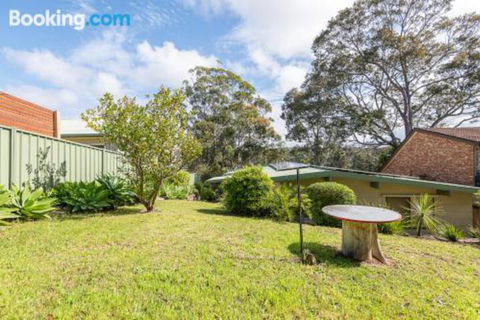 Batehaven Beach House - Tourism Noosa 1