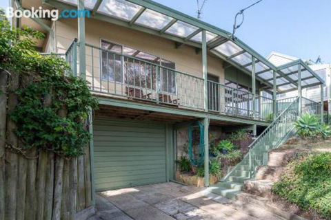 Batehaven Beach House - Tourism Noosa 2
