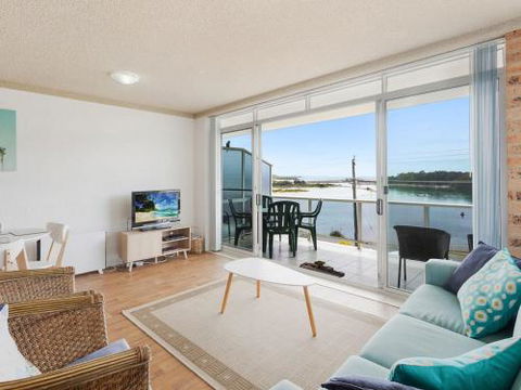 Sapphire Waters Unit 2 - Tourism Noosa 4