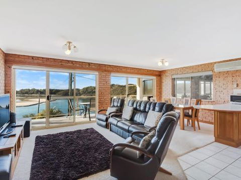 Grand Pacific 2 Unit 2 - Tourism Noosa 5