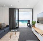 Luxury Beachfront Apartment in Newcastle