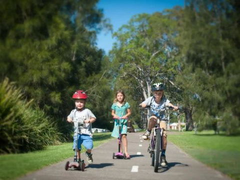 Wangi Lakehouse Renovated Lake Macquarie Lakefront Location - Tourism Noosa 1