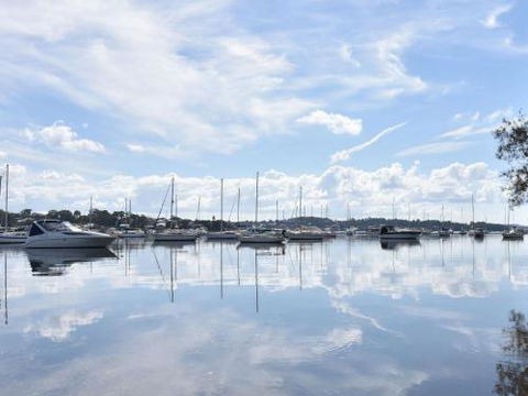 Wangi Lakehouse Renovated Lake Macquarie Lakefront Location - Tourism Noosa 2