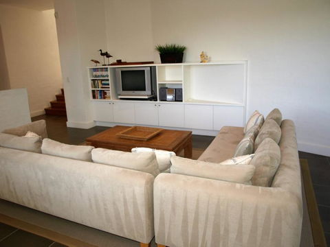8 On COAST (4 Night Min) - Tourism Noosa 3