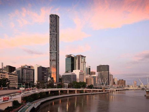 Forest Themed APT In The Heart Of Brisbane CBD - Tourism Noosa 5