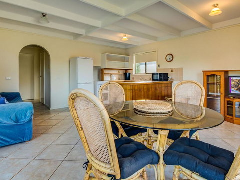 Cuttriss By The Beach - Tourism Noosa 5