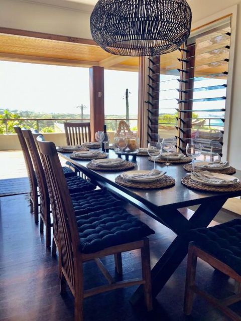 Sundecks - Tourism Noosa 1