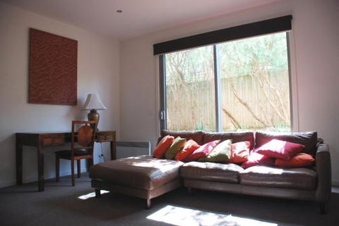 SURF Side SECRET INVERLOCH - Tourism Noosa 1