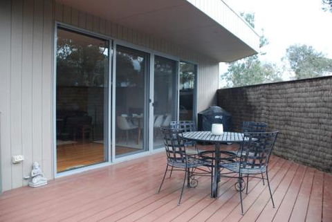 SURF Side SECRET INVERLOCH - Tourism Noosa 4