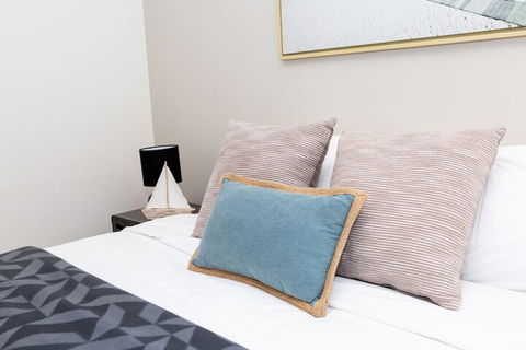 Enjoy Penthouse Living In The CBD - Tourism Noosa 1