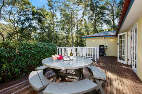 Hilldo Lovely Mountainside Accommodation - Tourism Noosa 2