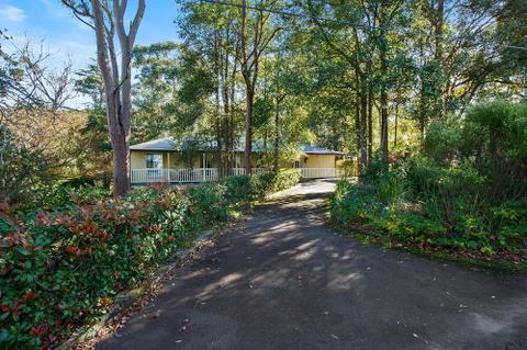 Hilldo Lovely Mountainside Accommodation - Tourism Noosa 0
