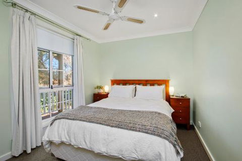 Hilldo Lovely Mountainside Accommodation - Tourism Noosa 6