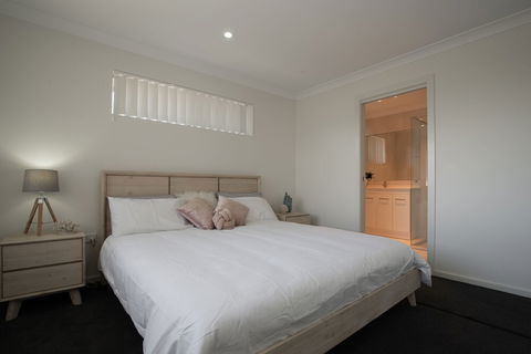 Underwood Road 62 - Tourism Noosa 4