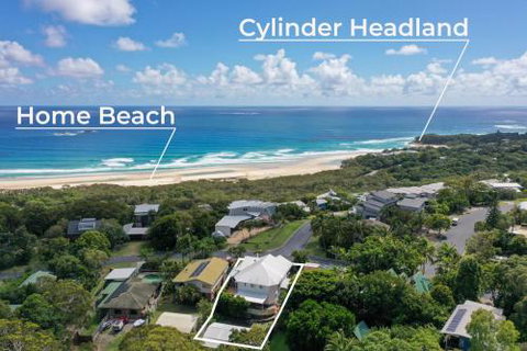 Beaches - Tourism Noosa 1