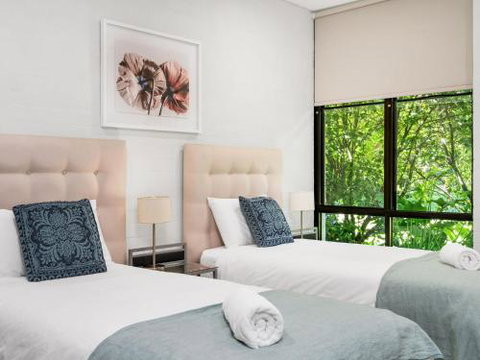 NORMANDIE PARK Exeter 4pm Check Out On Sundays - Tourism Noosa 1