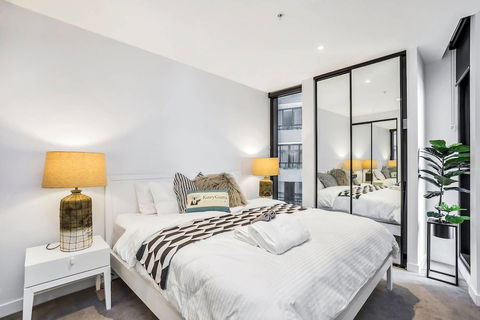 FV Iconic Designer APT, Parking, Near CBD Qfv147-14 - Tourism Noosa 5