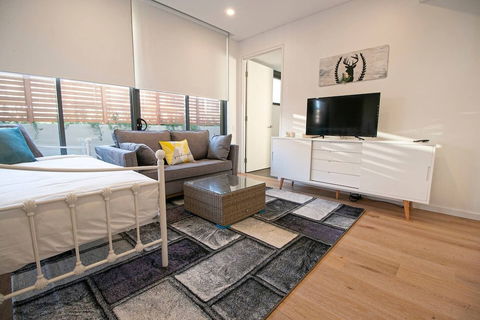 F03-darling Harbour 1 BDR APT - Tourism Noosa 1