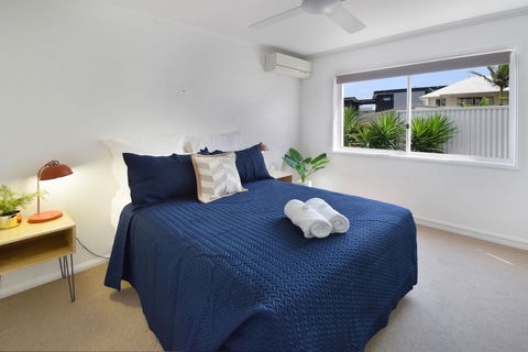 Villa 1 Lazy Days - Tourism Noosa 2