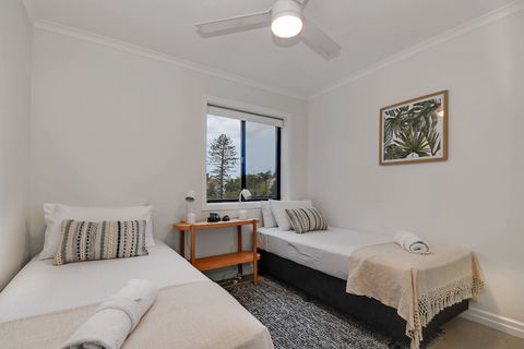 Oceanside Apartment - LAMER9 - Tourism Noosa 2