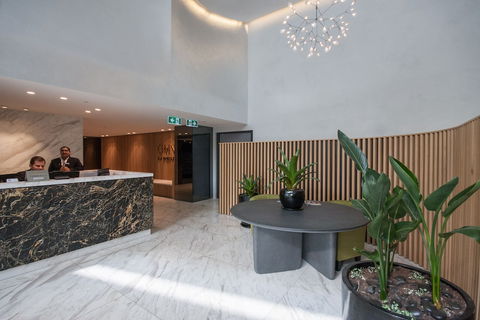 Modern 2 Bedroom Potts Point Apartment - Tourism Noosa 1