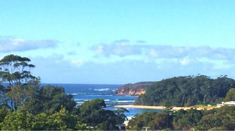 THE WHITE HOUSE - Tourism Noosa 3