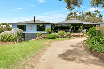 Juggle House - Tourism Noosa 4