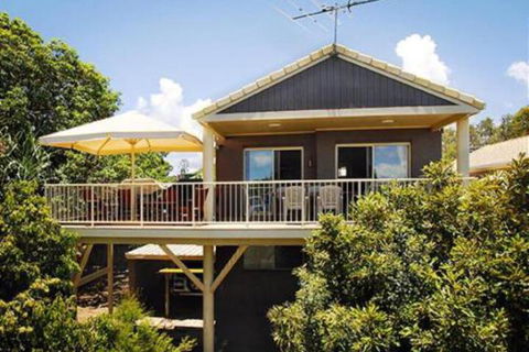 At Cylinder Unit 3 - Tourism Noosa 0