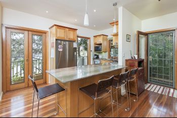 House By Sydney Harbour H355 - Tourism Noosa 6