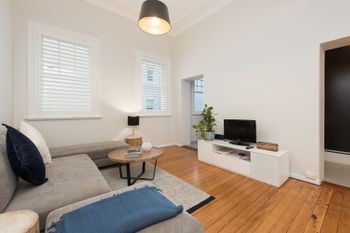 Spacious One Bedroom Heart Of Potts Point H333 - Tourism Noosa 0