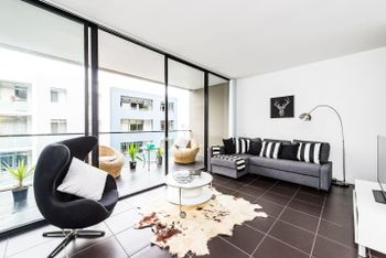 Executive Two Bed Penthouse Studio In The City - Tourism Noosa 0