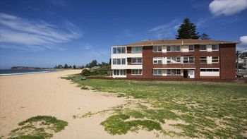 The Apartment Service COLRY - Tourism Noosa 0