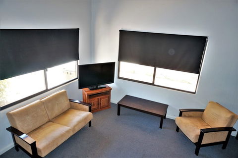 Ningaloo Breeze Villa 2 - Tourism Noosa 3