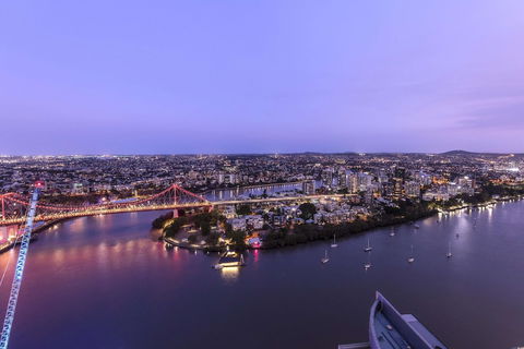 Oaks Aurora Tower - Tourism Noosa 0