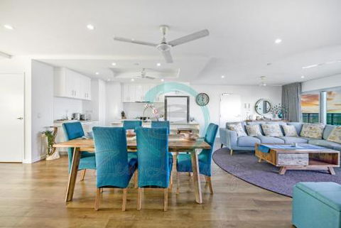 ZEN TOWERS - COZY HOLIDAY HOME For Families In CBD - Tourism Noosa 1