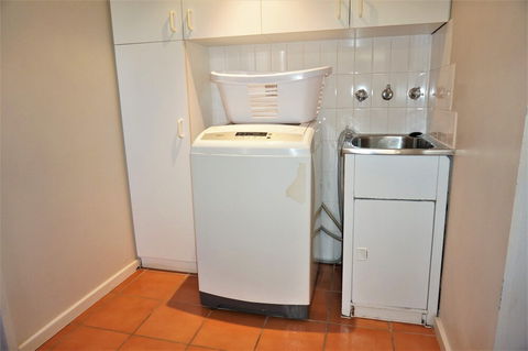 Osprey Holiday Village Unit 123 - Tourism Noosa 4