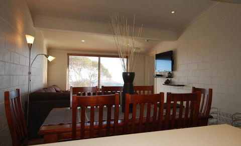 Alpine Heights 08 - Tourism Noosa 1