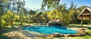 Straddie Bungalows - Tourism Noosa 4