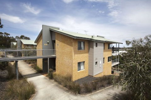 ECU Village Bunbury - Tourism Noosa 0