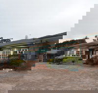 Deer Park Motor Inn - Tourism Noosa