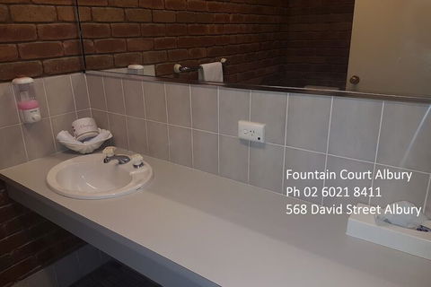 Fountain Court Motor Inn Albury - Tourism Noosa 6