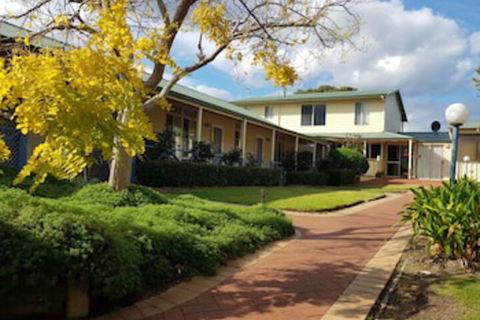 Park Avenue Holiday Units - Tourism Noosa 0
