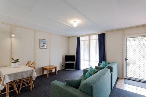 Park Avenue Holiday Units - Tourism Noosa 6