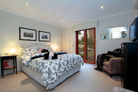 The Guest Room Mt. Martha - Tourism Noosa 6