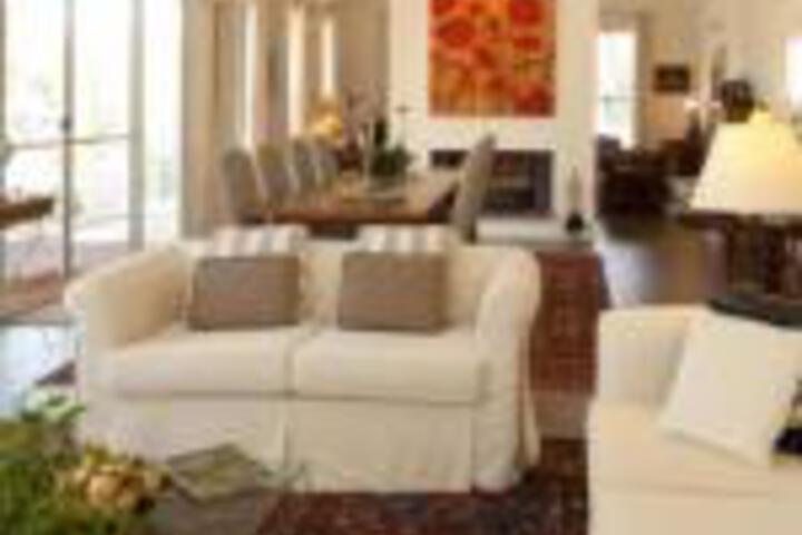 Sevenhill SA Tourism Noosa