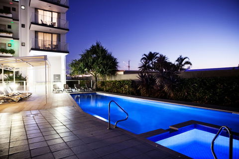 Ocean Views Resort - Tourism Noosa 1
