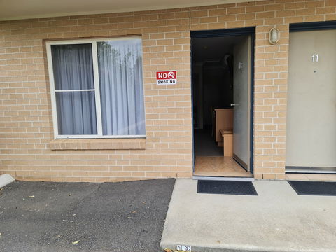 Edward Parry Motel & Apartments - Tourism Noosa 1