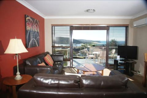 Whale Motor Inn And Restaurant - Tourism Noosa 7
