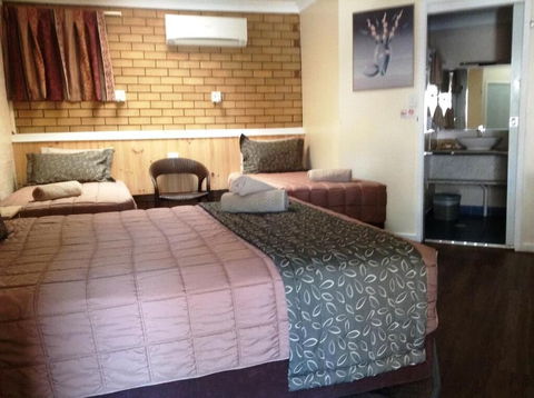 Winchester Motel - Tourism Noosa 4