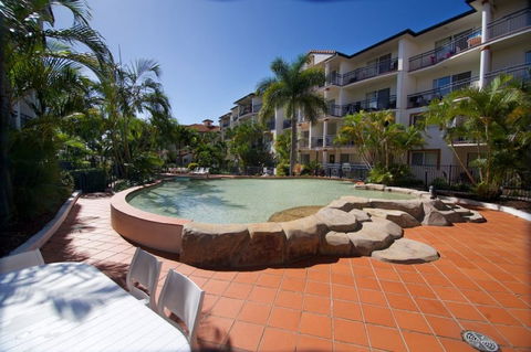 Blue Water Bay Luxury Villas - Tourism Noosa 6